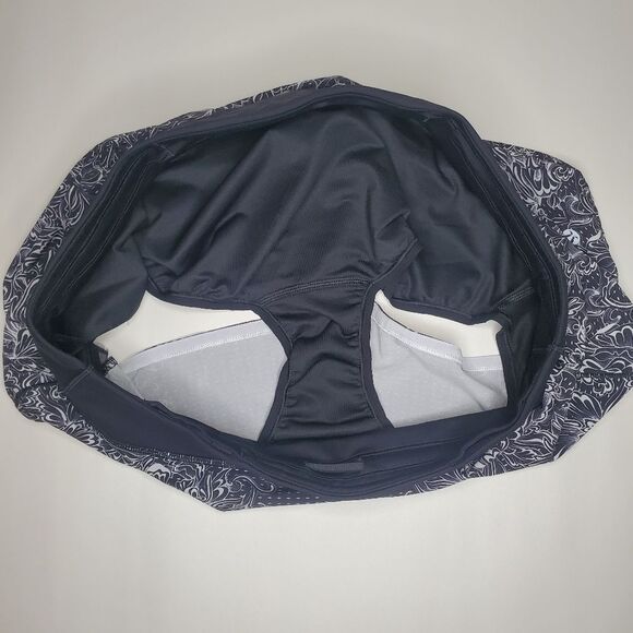 Lululemon Speed Up Short 2.5" Size 10 - Picture 9 of 9